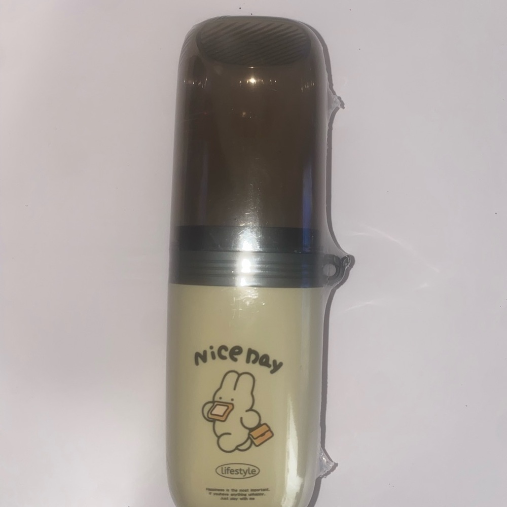 Toothbrush Holder Set - Cream and Brown